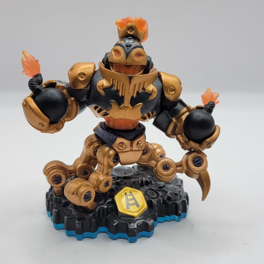 Skylanders Swap Force character figure: BLAST ZONE | swappable blue base