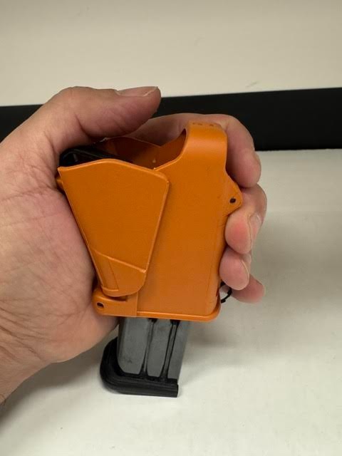Gunvault Universal Mag Loader Fits 9mm 45 Single/Double Stack Orange unbranded