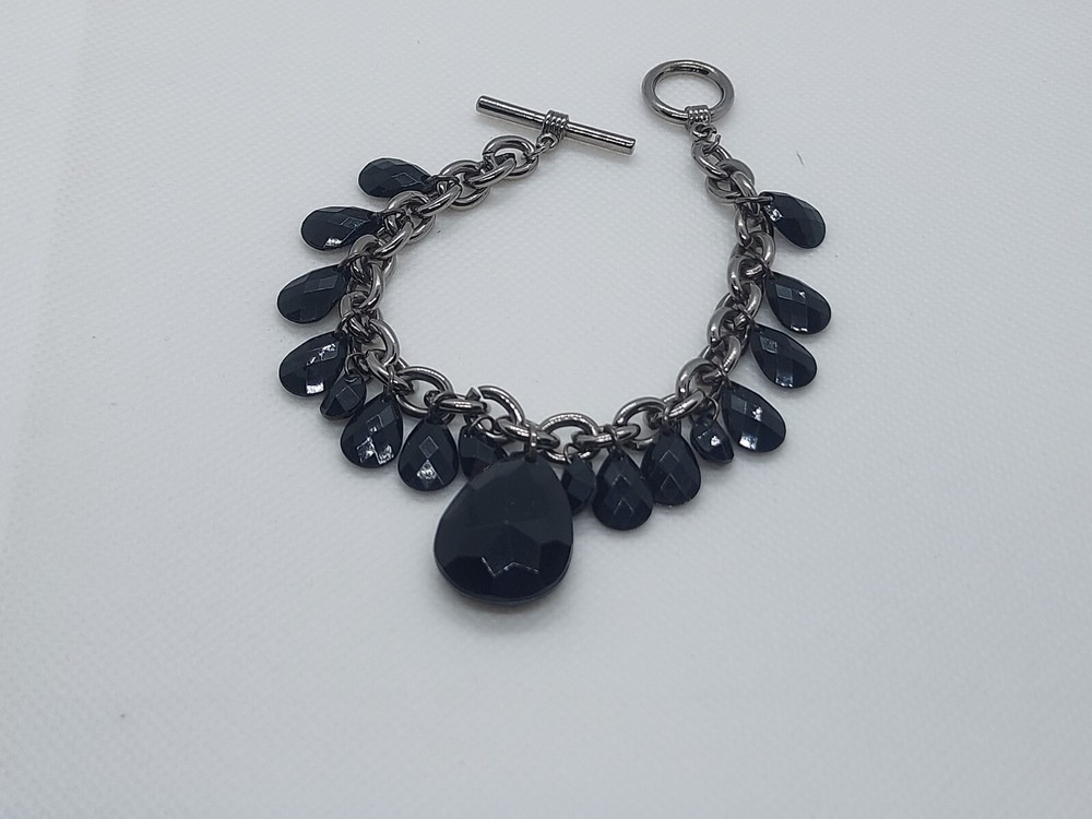 dark silvertone black plastic dangle bead bracelet toggle closure 7.5" long