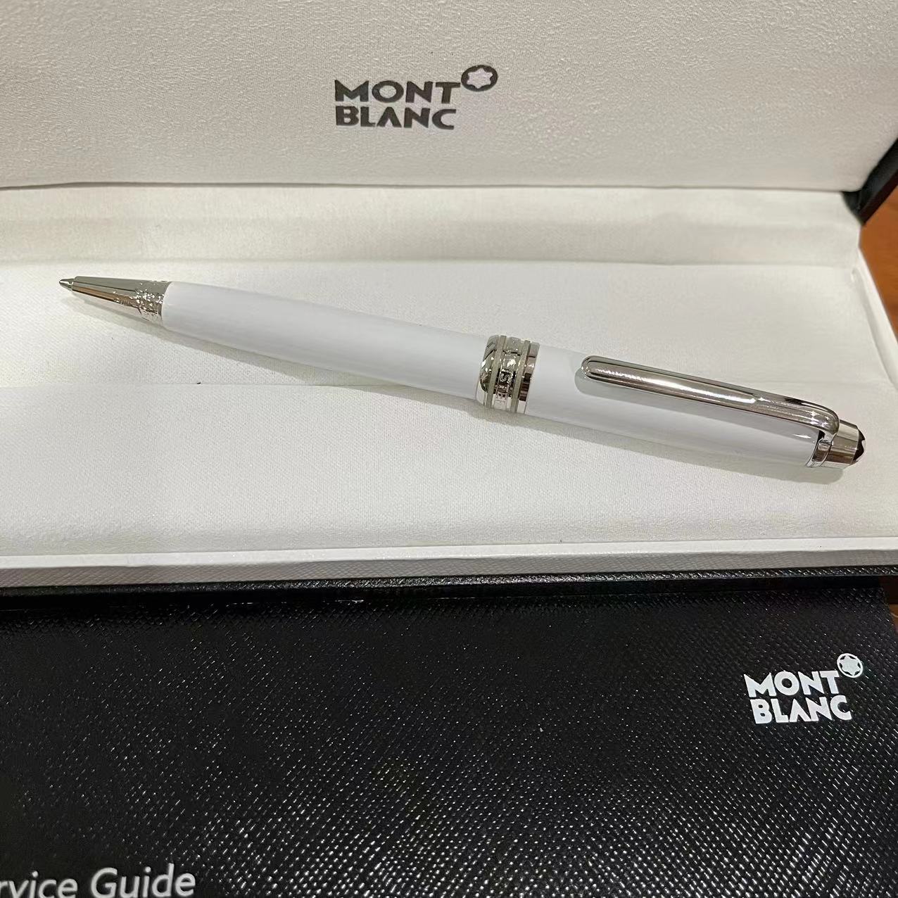 New Mb164 White Platinum Classique Trim ballpoint pen With Box