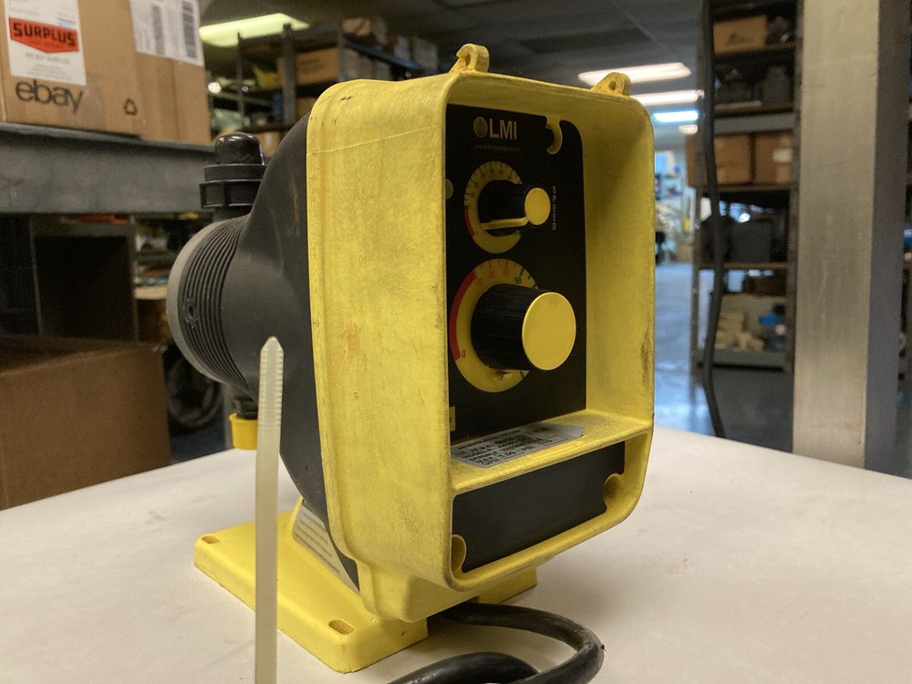 LMI,AA151-398SI,Metering Pump