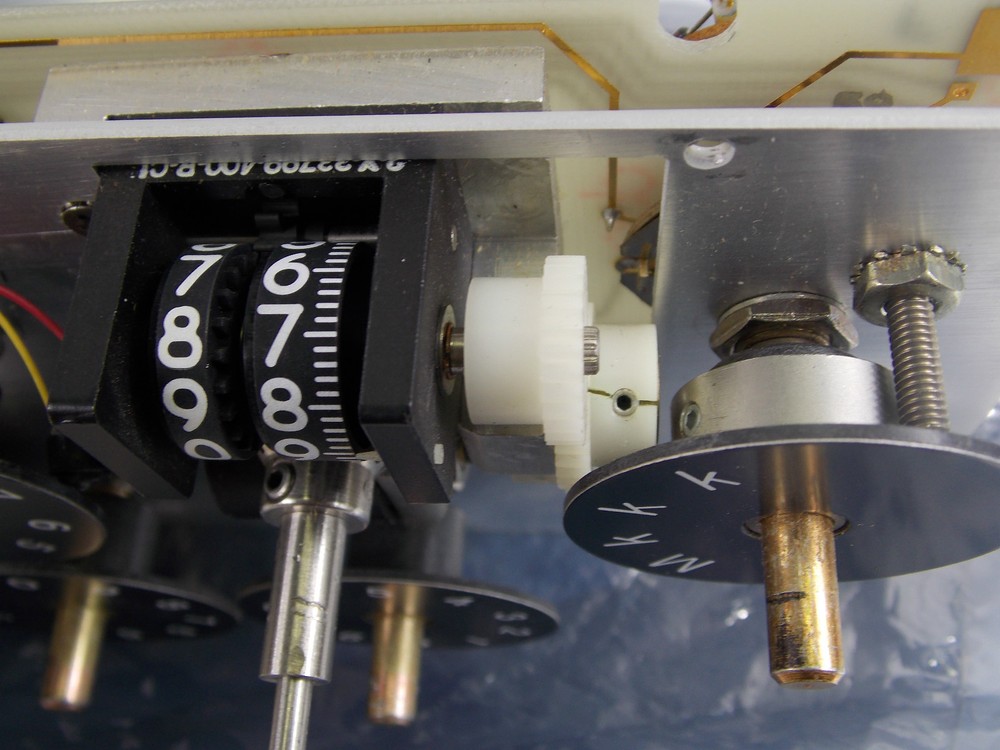 HP AGILENT 3320B FREQUENCY SYNTHESIZER STANDARD FRONT PANEL SET