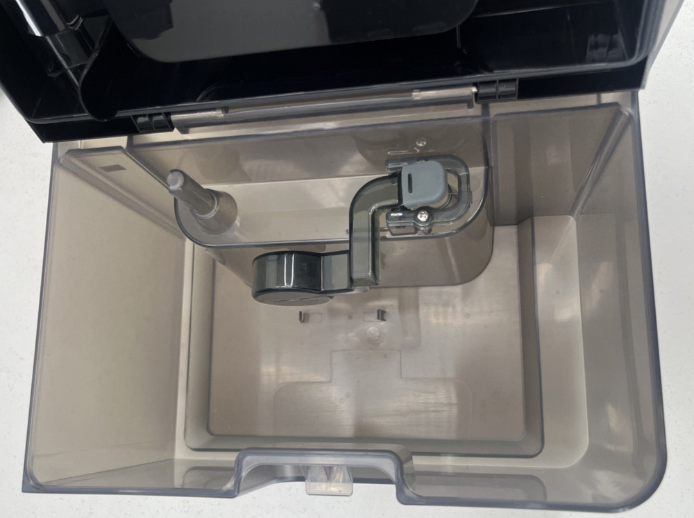 iRobot Roomba Plus 405 Combo robot + AutoWash Dock- Pre-Owned