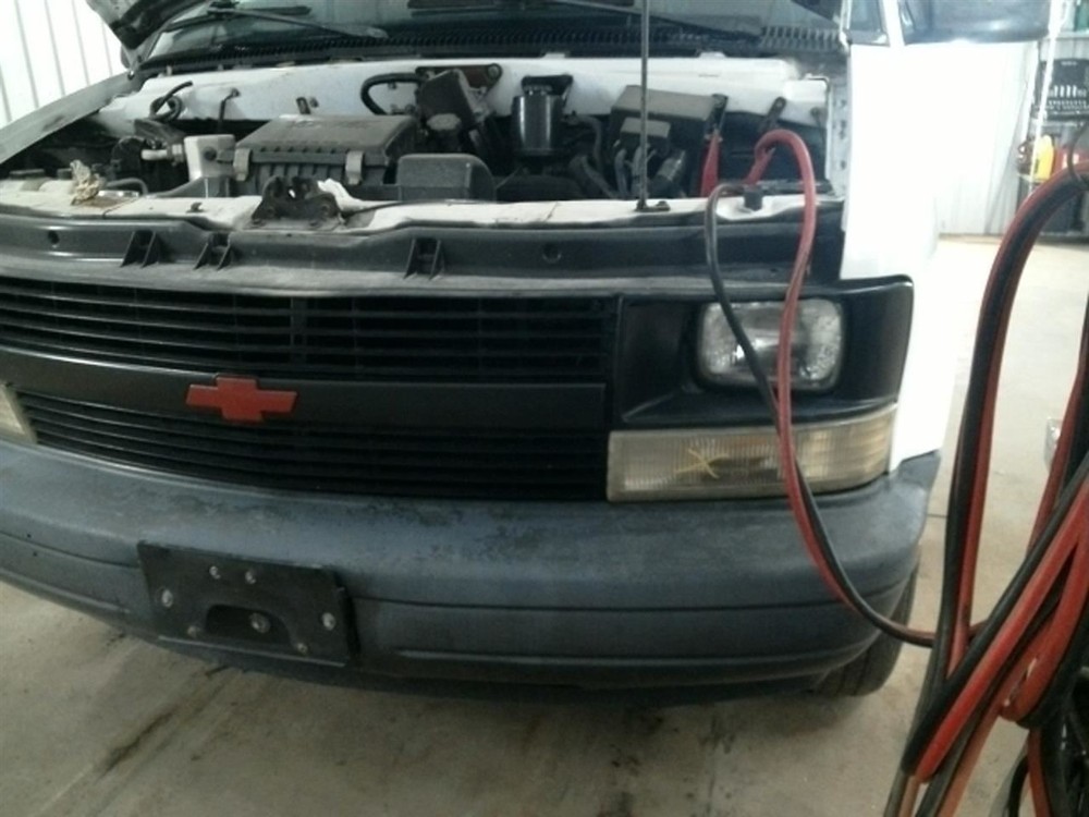 ASTROVAN  2001 Fuse Box Cabin 104858694