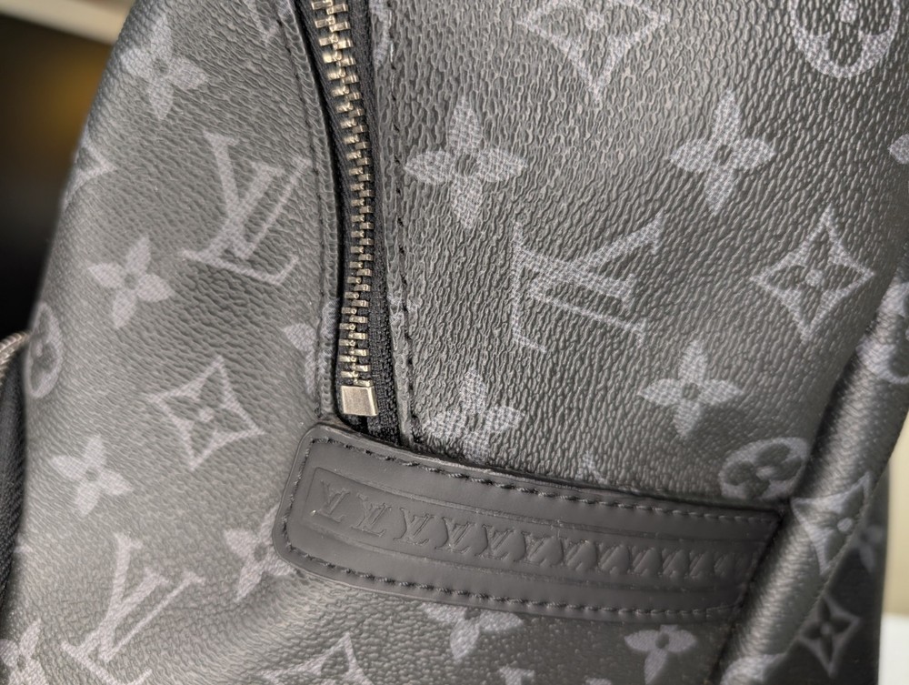 Louis Vuitton Backpack -- Discovery PM Monogram Eclipse Black -- Great Condition