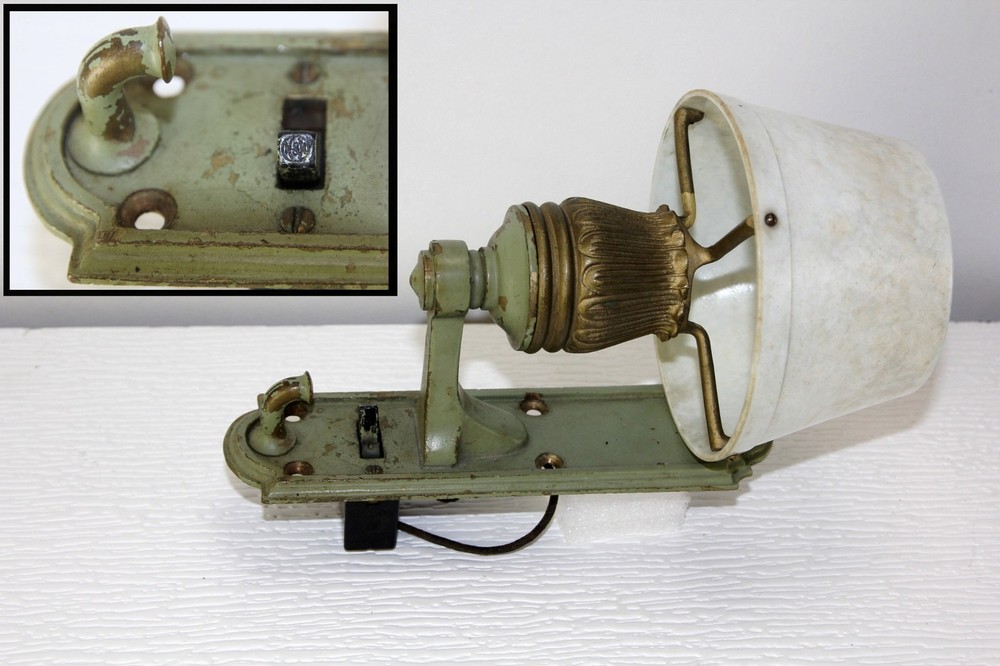 1920 Brass Neoclassical Pullman Sleeper Passenger Railroad Car Wall Sconce Light