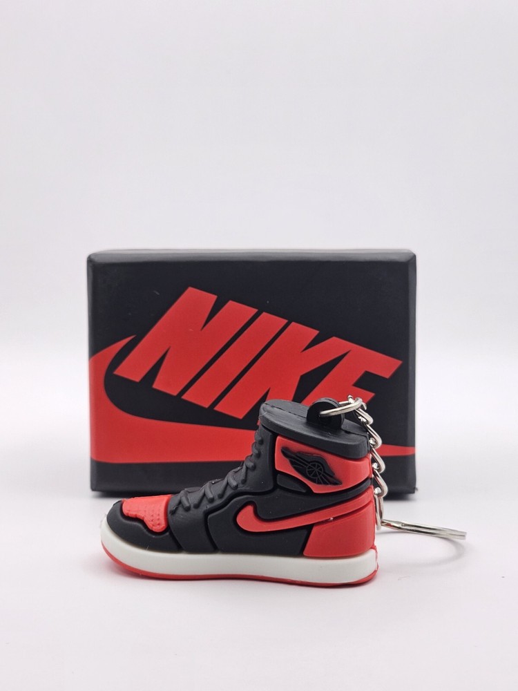 Mini Nike Sneaker keychain with Box