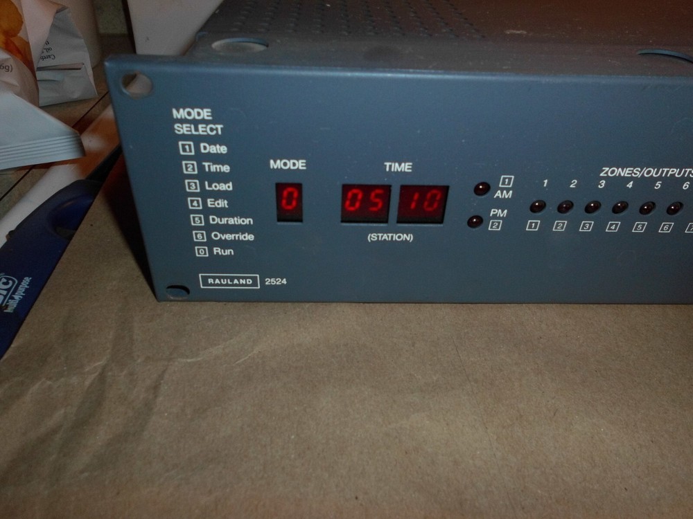 RAULAND MODEL 2524 MASTER CLOCK WORKING