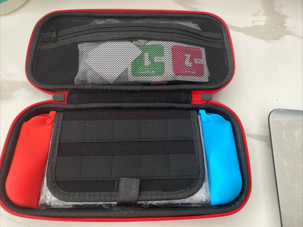 Nintendo Switch Accessories Bundle Kit Case Charger Stand Screen Protector Black