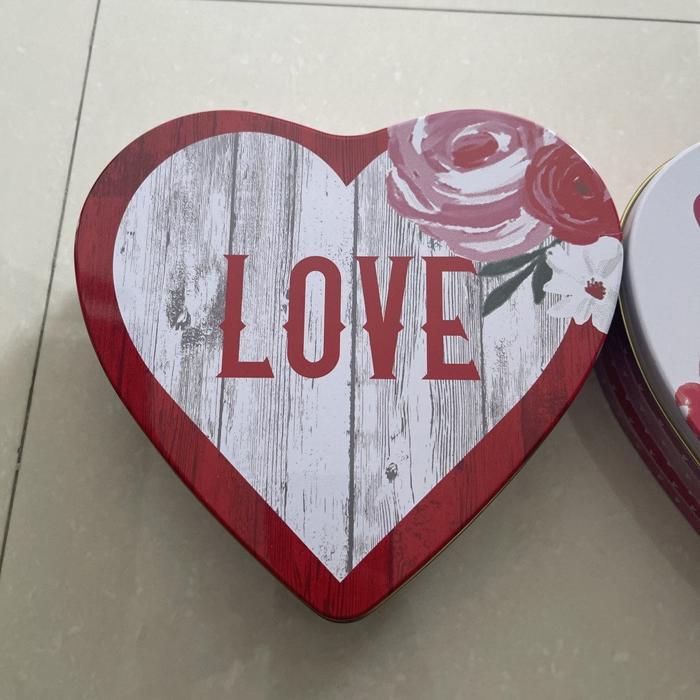 2 Heart Empty Cans