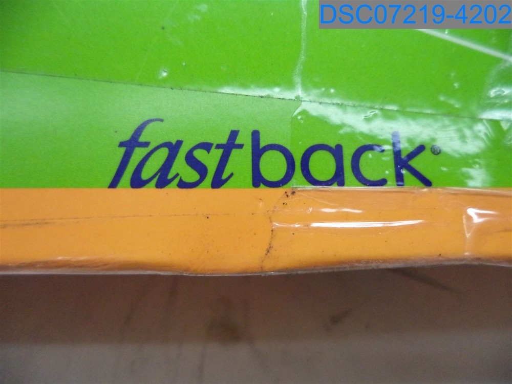 Qty= 100: Fastback: Super Strips Medium White 11" Binderstrips