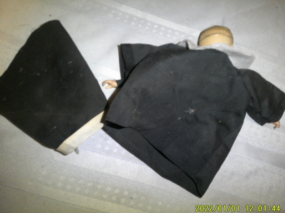 VINTAGE HANDMADE NUN PUPPET