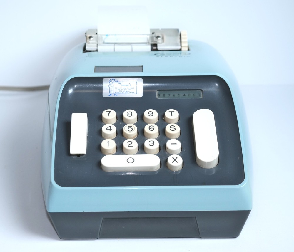 Vintage Electric Adding Machine Calculator Montgomery Ward 9900 *TESTED*