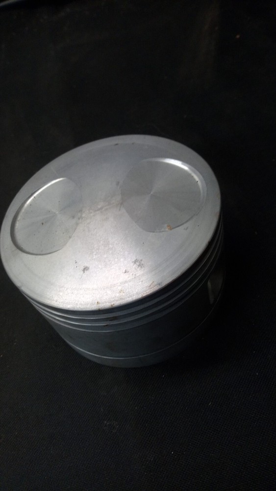 Lycoming piston P/N 69236