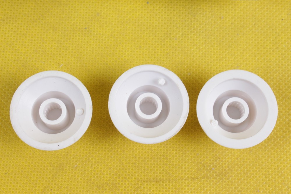 3Pcs White Guitar Control Knobs with Text Cap Tone Volume for Electric Guitars