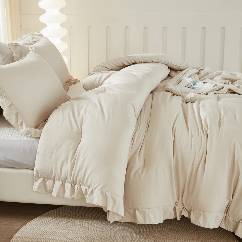Queen Comforter Set Beige 3 Pieces Ruffle Lightweight Bedding Comforter Set Fluf