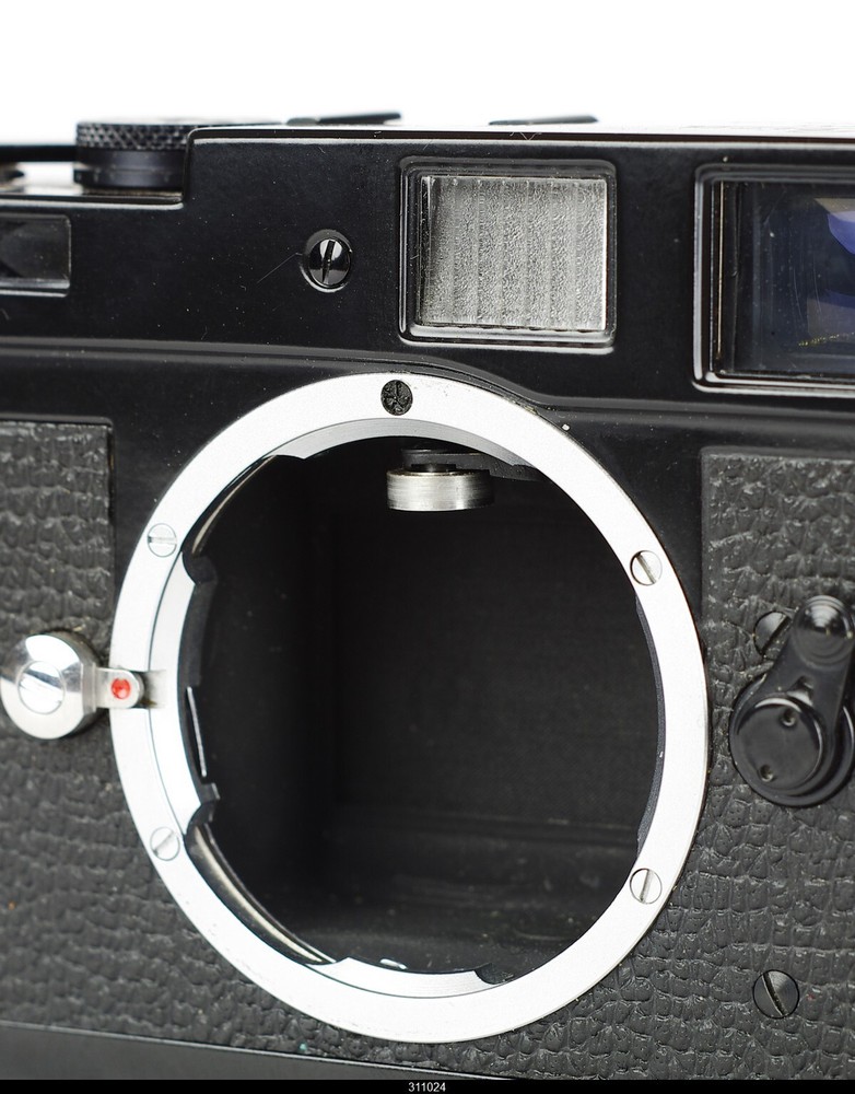 Leica M2 Black Paint Repaint Mint