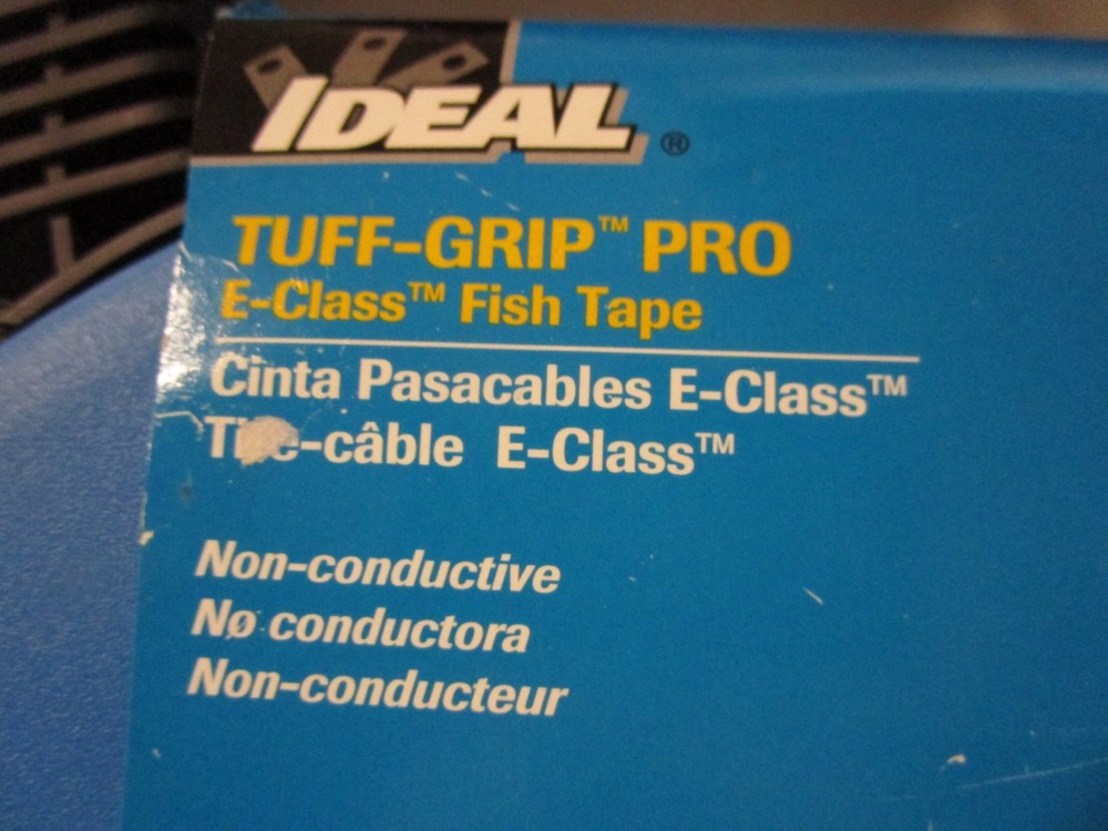 Ideal 100’ Tuff-Grip Pro E-Class Fish Tape 31-100