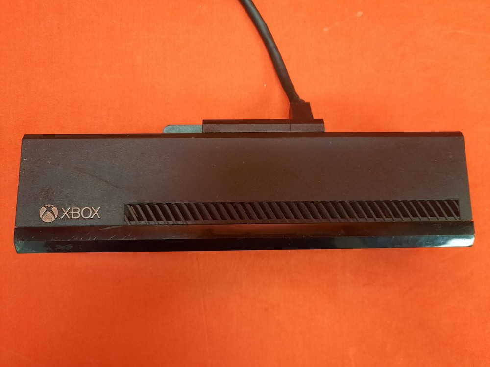 Broken Xbox One Kinect Sensor Black Bar 8832