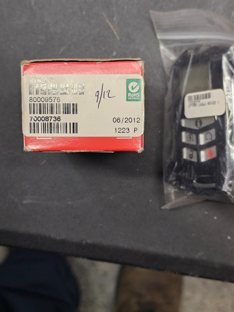 WT4989 DSC Wireless Key New (old stock)