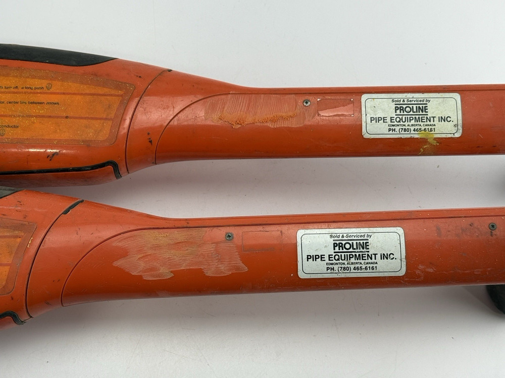 2x Metrotech 810DX Pipe and Cable Locator Kit