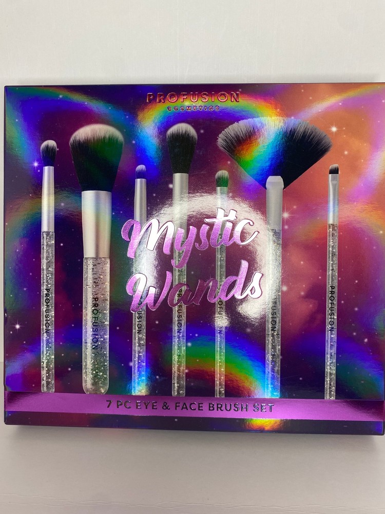 Makeup brush set, mystic wands