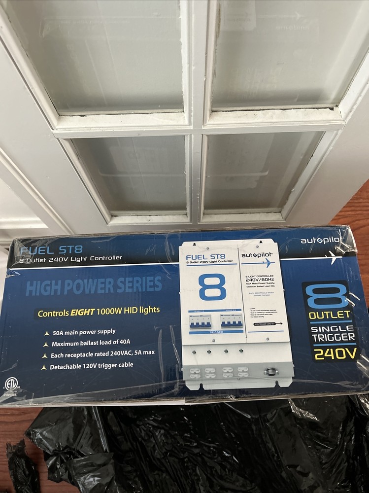 Autopilot Fuel ST8 240v Light Controller
