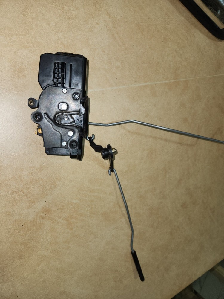 PETERBILT 579 LATCH ASSY R56-1183 DRIVER'S