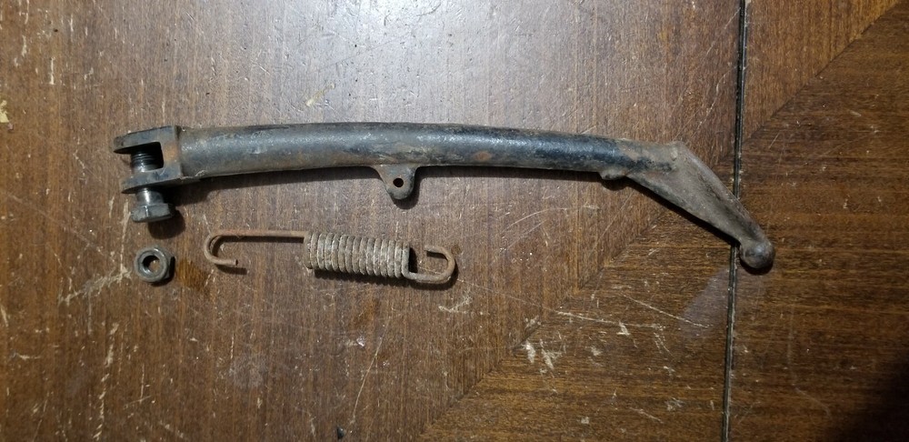 '82 Kz750n Kick Stand