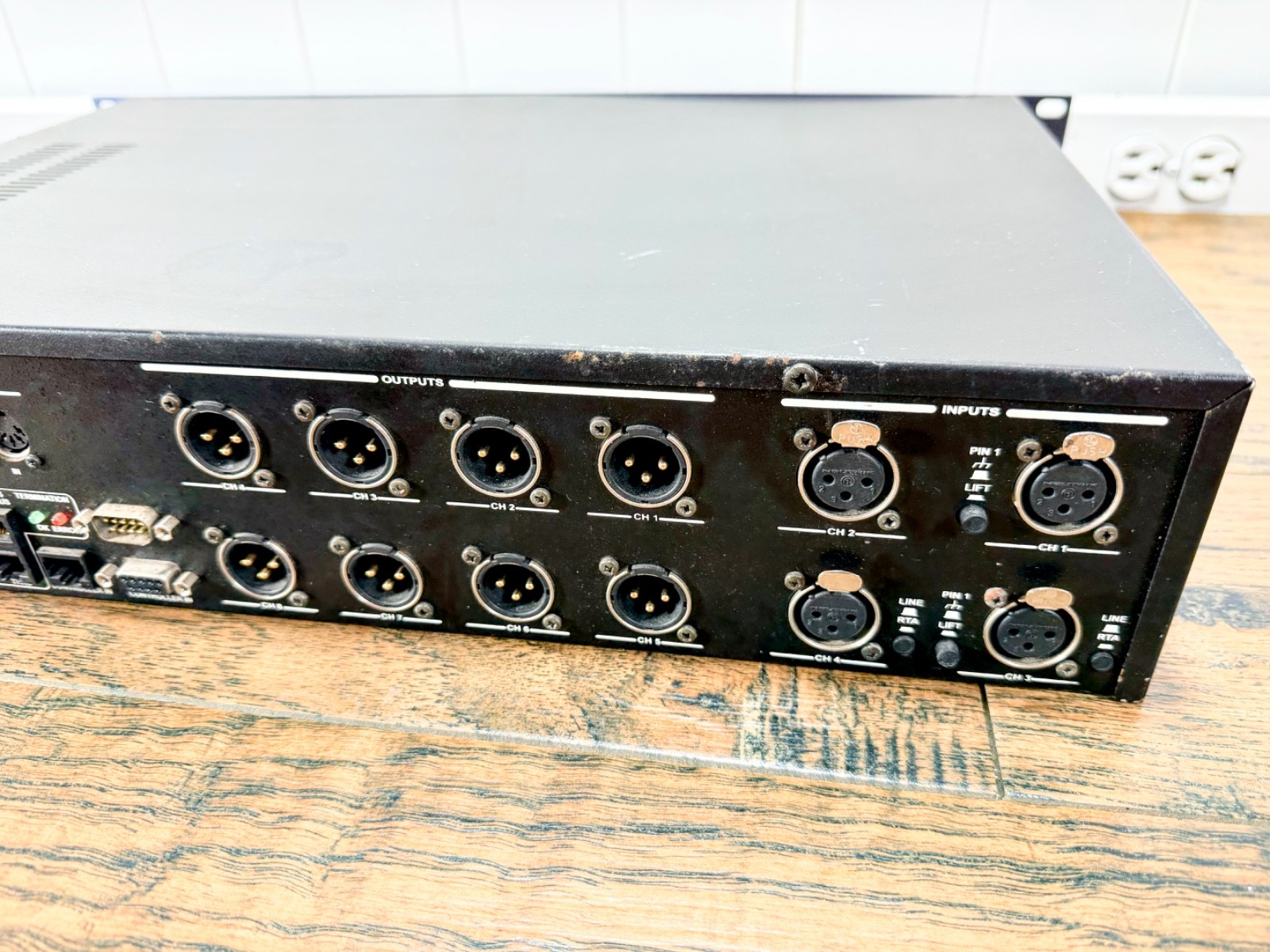 DBX Drive Rack 480 Equalization and Loudspeaker Management System G1130