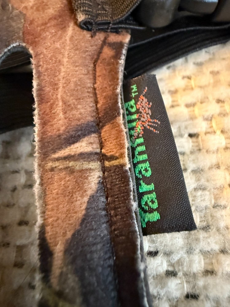 Tarantula Arm Guard