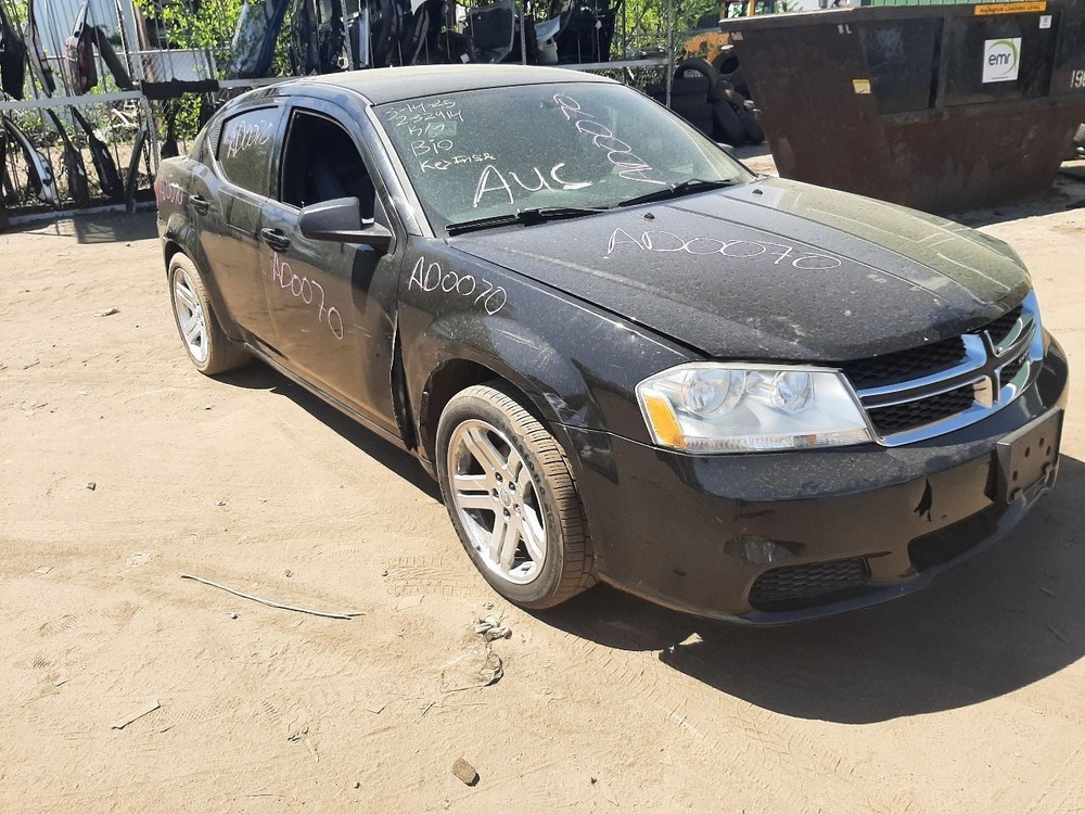 AVENGER 2012 High Mounted Stop Light 962223