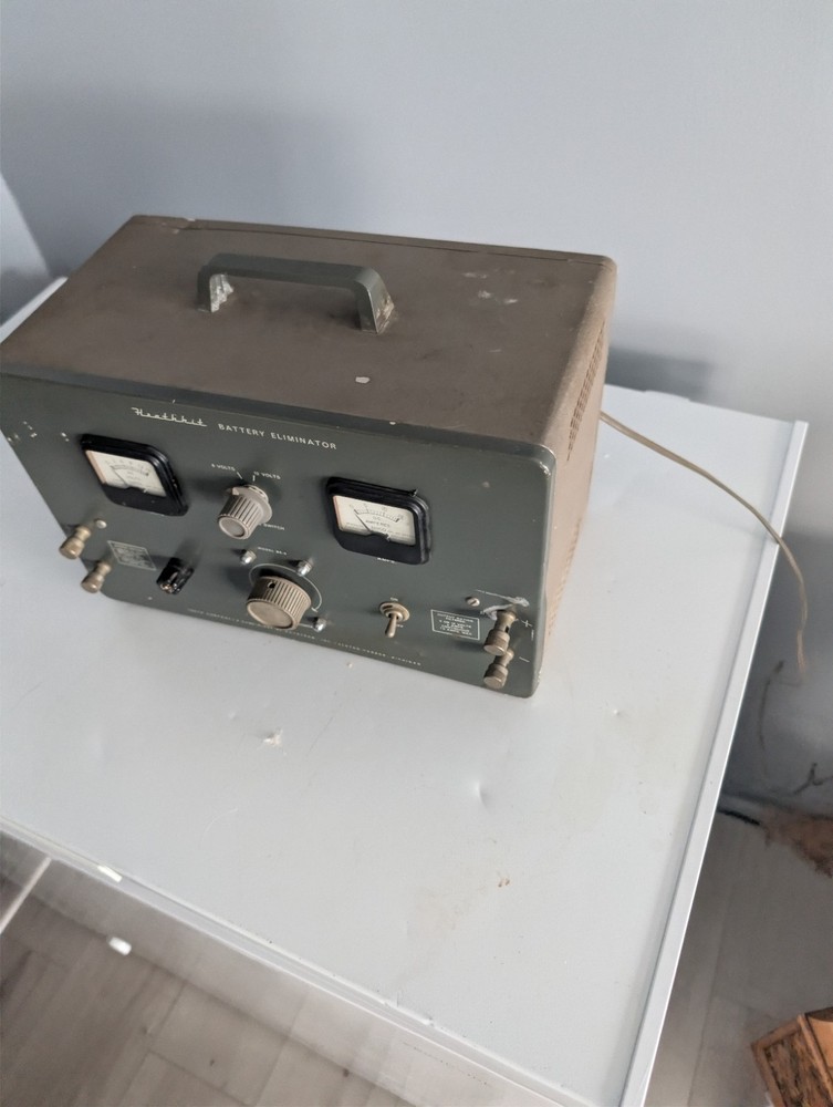 HEATHKIT BATTERY ELIMINATOR MODEL BE-5 Powers On Meters Move Needs TLC