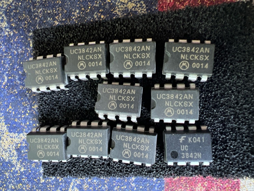 **  QUANTITY 4  **  UC3842N OR UC3842AN