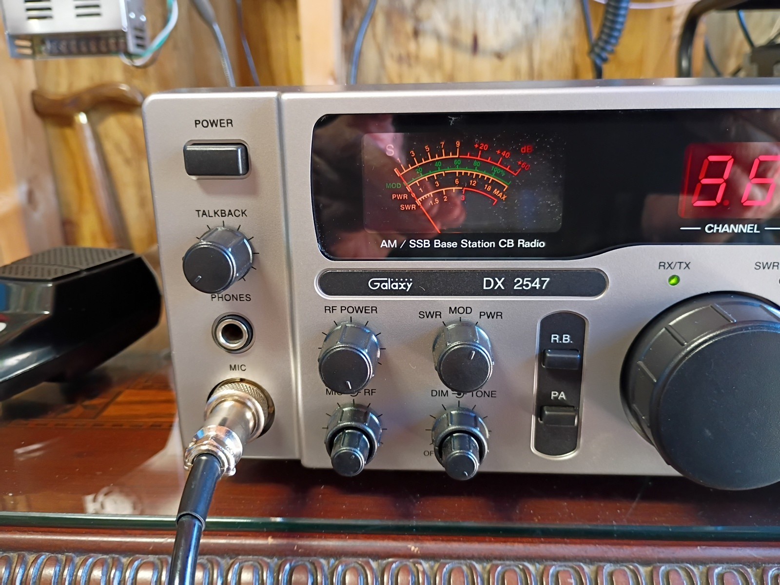 Galaxy DX-2547 CB Radio Base Station AM/SSB 40 Channel