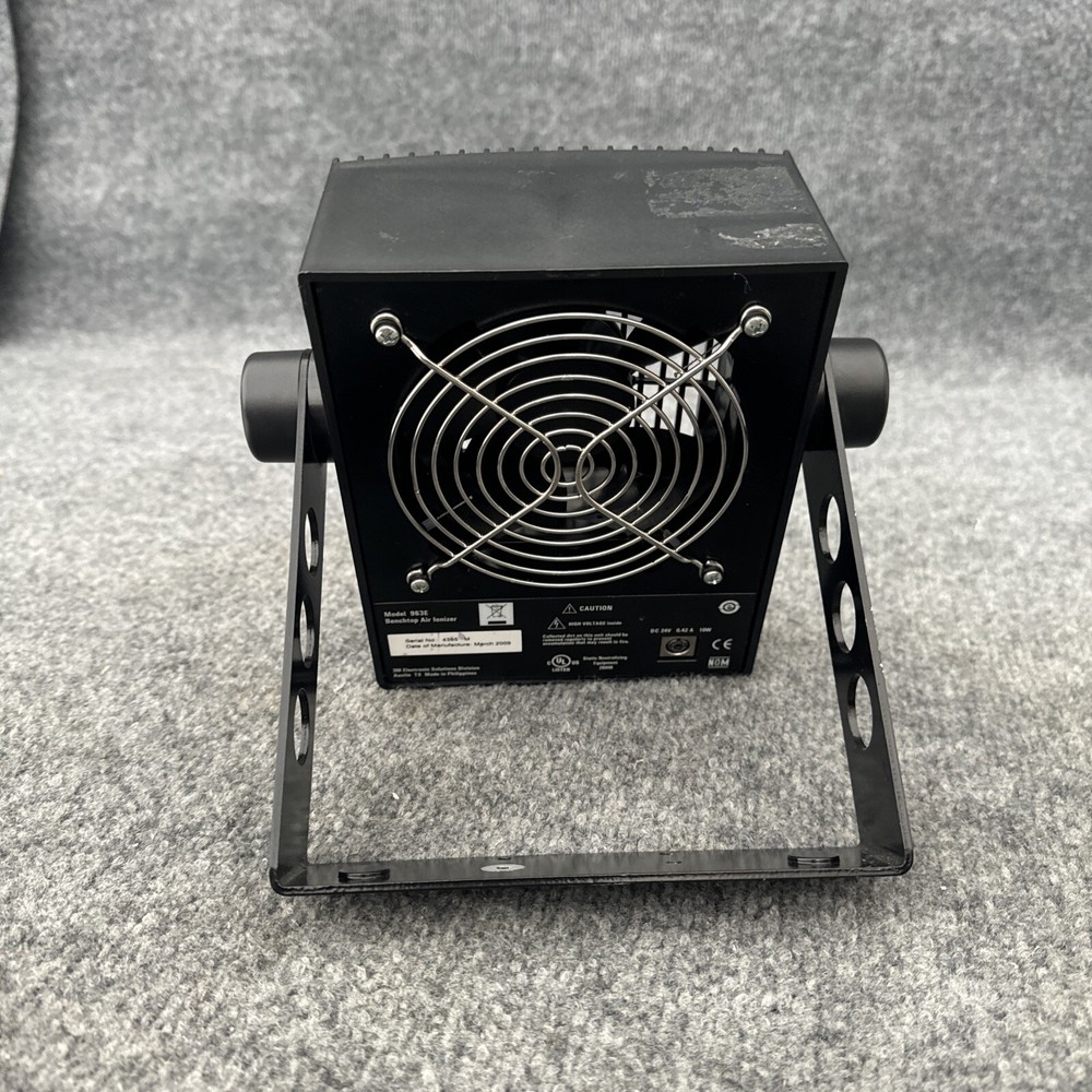 3M 963E Benchtop Air Ionizer Used