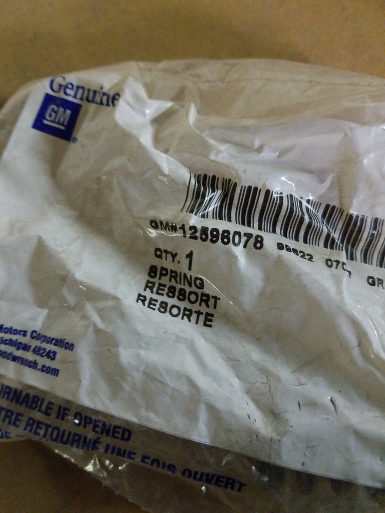 Engine Valve Spring-Valve/Rocker Spring GM 12596078 sold individually
