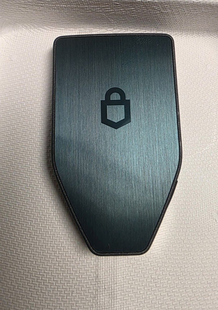 OPEN BOX Trezor Safe 5 Crypto Hardware WalletSecure Element & Passphrase