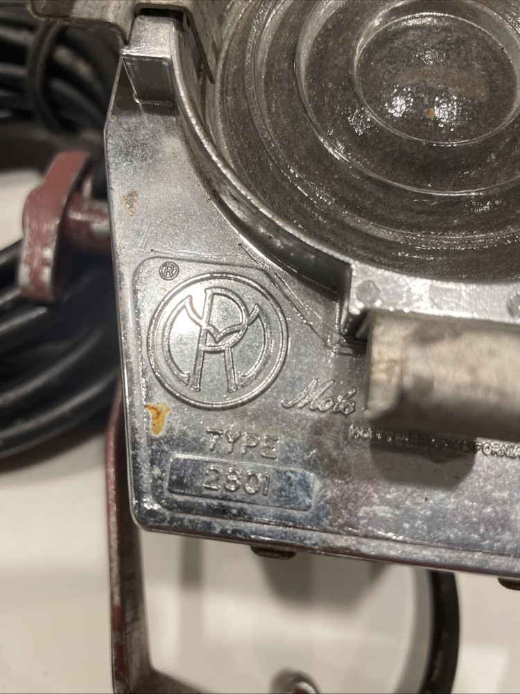 Mole Richardson 200watt Mini-Mole Type #2801 AKA Inkie 