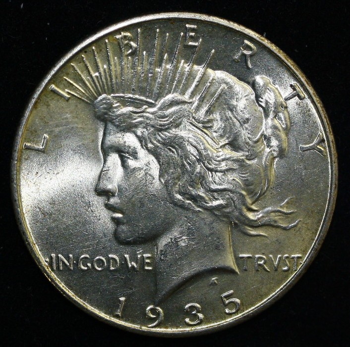 1935 Peace Dollar 90% Silver - BU Uncirculated  #P35