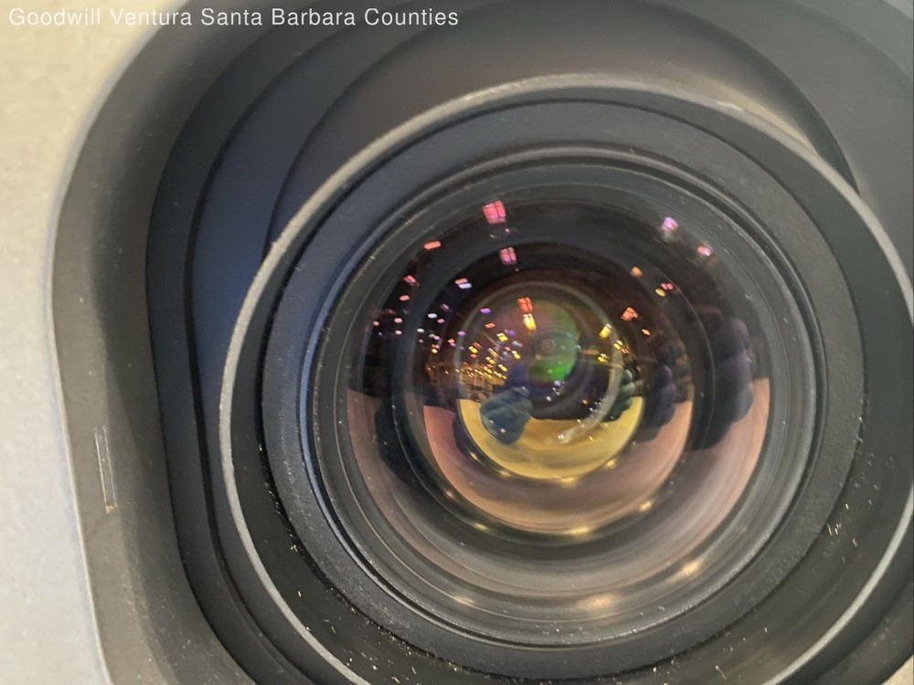 Nec GT950 LCD Projector - Read