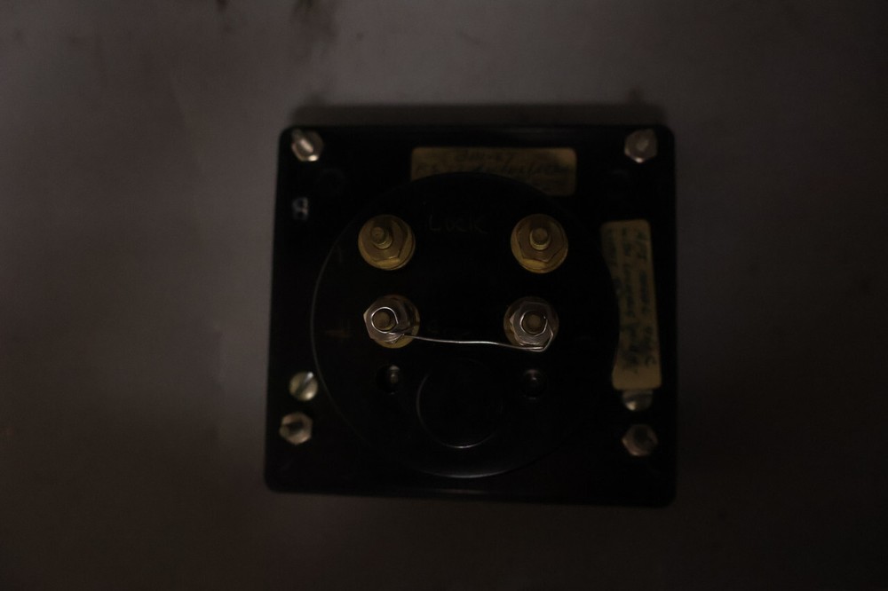 API Instruments 428-1207 DC Microamperes