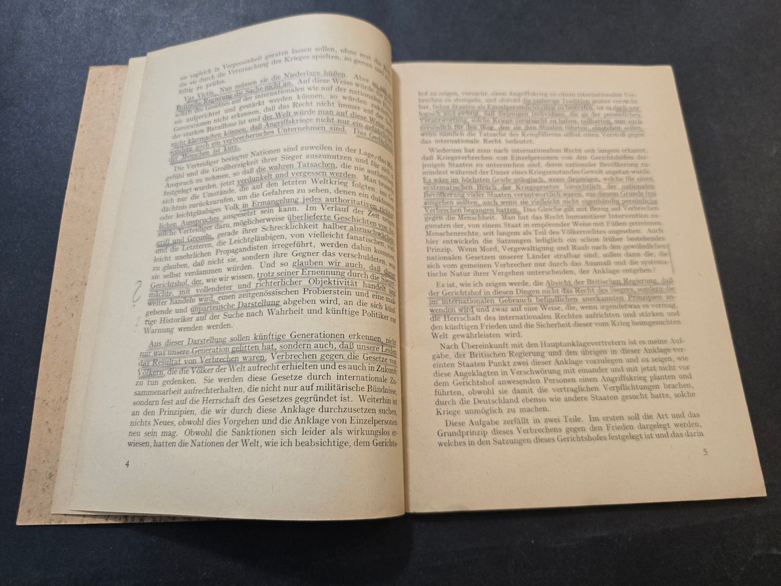 Post WW2 German 1946 Nurnberg Trials Book Shawcross Speech German Edition