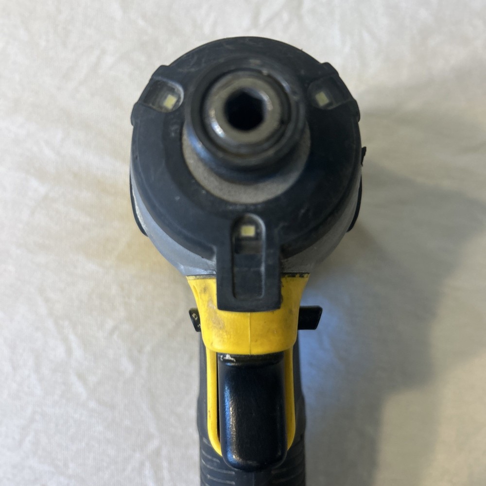 DEWALT DCF809 20V MAX ATOMIC Compact Brushless Impact Driver – Tool Only