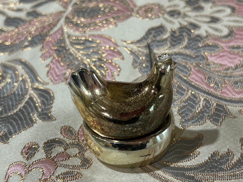 Wm Rogers Silver Nesting Chicken - Salt Cellar - with Spoon - 18-8