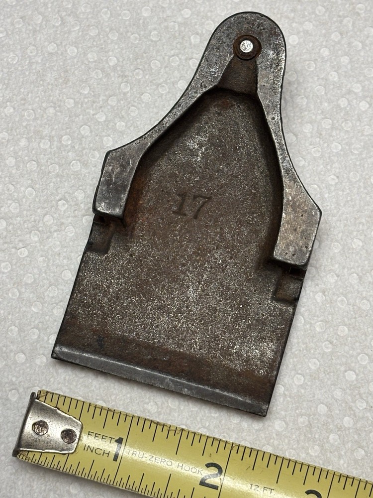 Early Seldon Bailey Tool Company Lever Cap