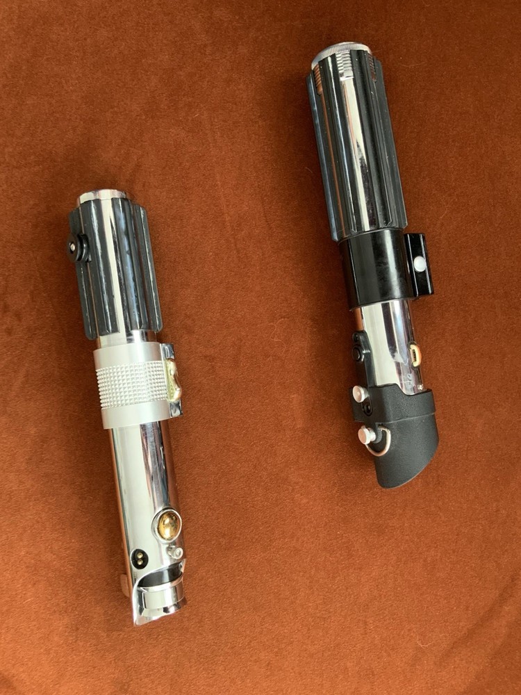 Master Replicas Force FX Lightsabers Anakin + Darth Vader