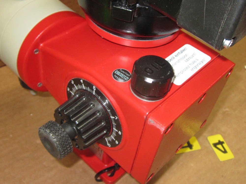 JESCO MEMDOS E 76 METERING PUMP MATERIAL PP/CSM