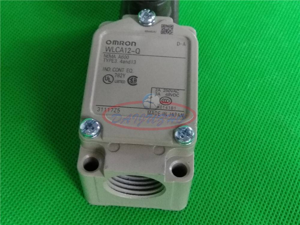 New ONE Omron WLCA12-Q Limit Switch