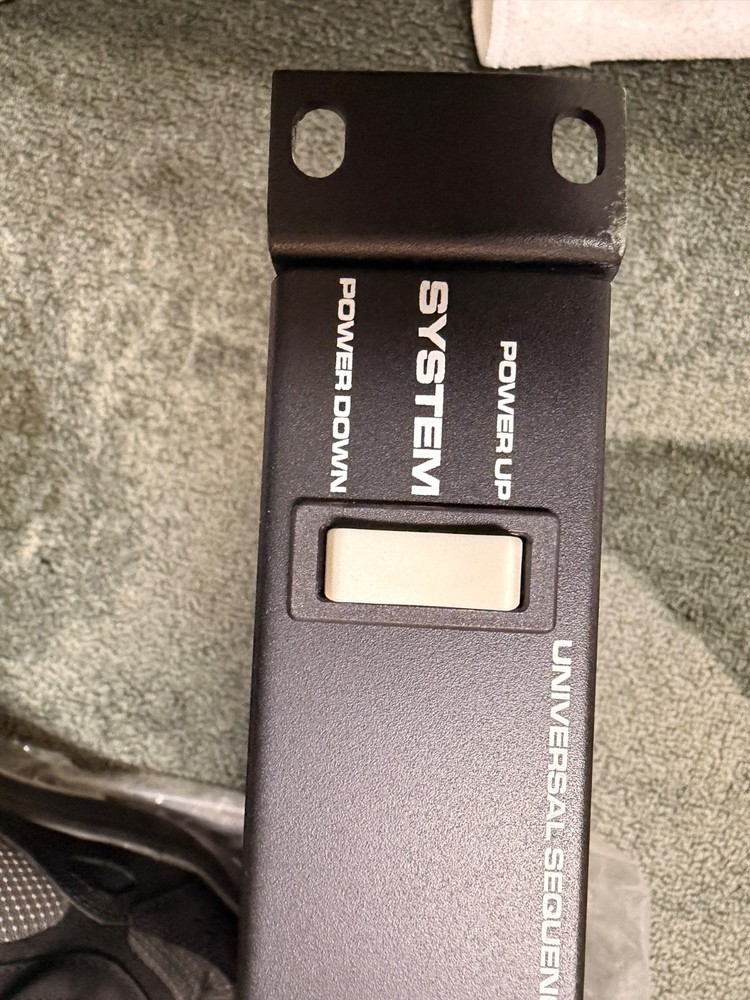 Middle Atlantic USC-6R Sequence Controller rack mount